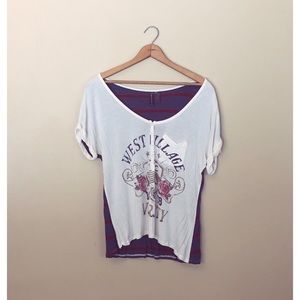 Flowy graphic T-shirt!